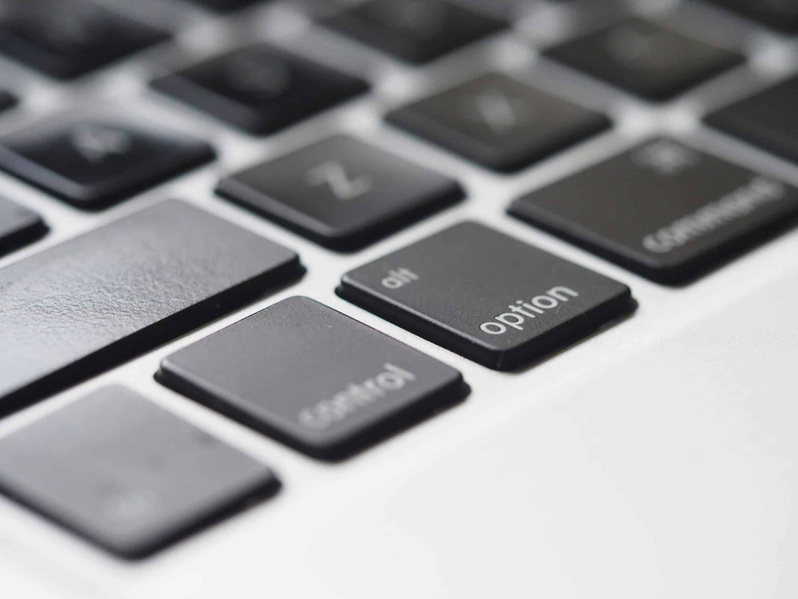 black and white picture of a keyboard